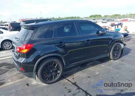 2018 Mitsubishi Outlander Sport 2.0 Le z USA, uszkodzony, nr VIN JA4AP3AU3JU008178